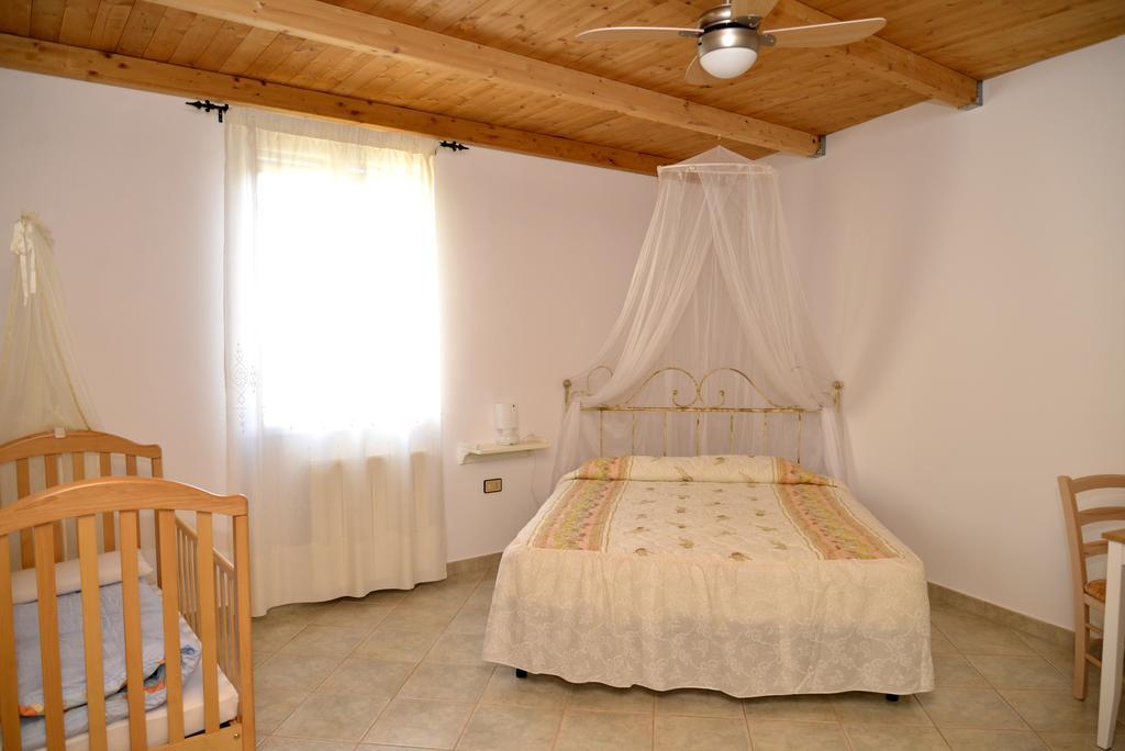 B&B S'Incontru Galtellì Стая снимка