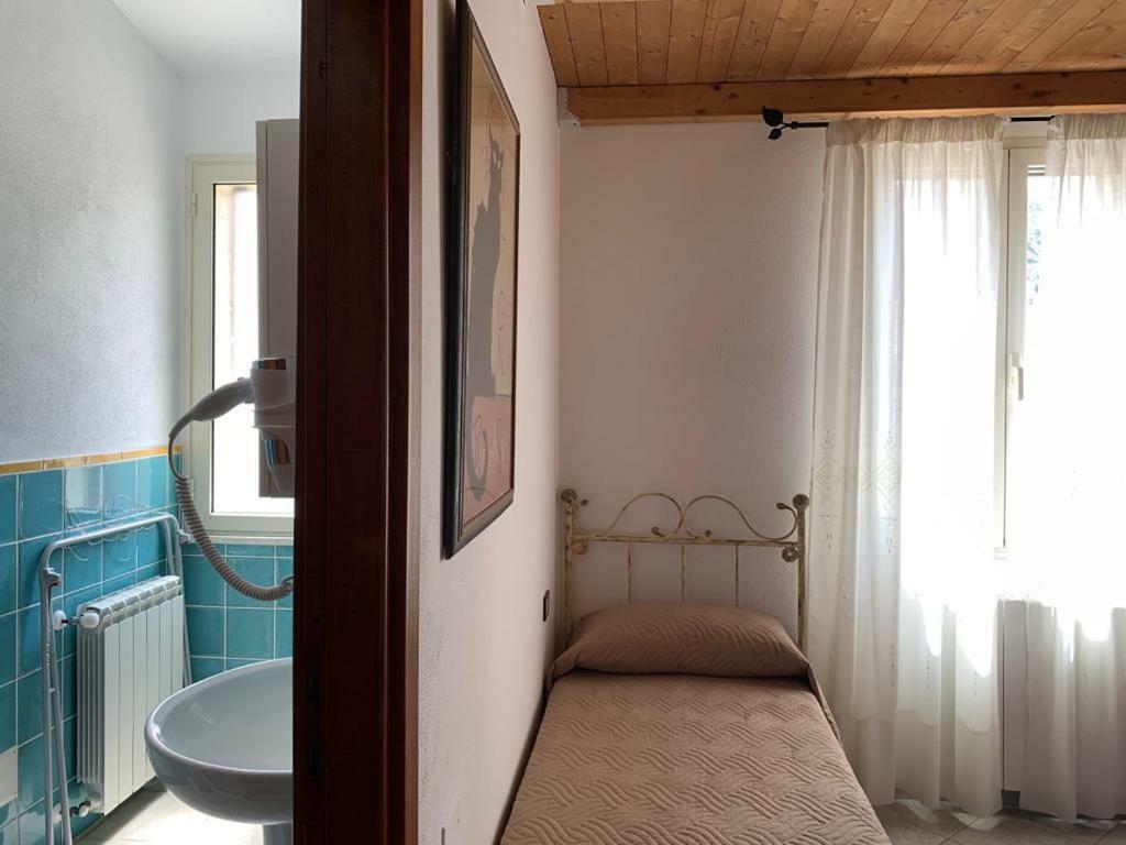 B&B S'Incontru Galtellì Екстериор снимка